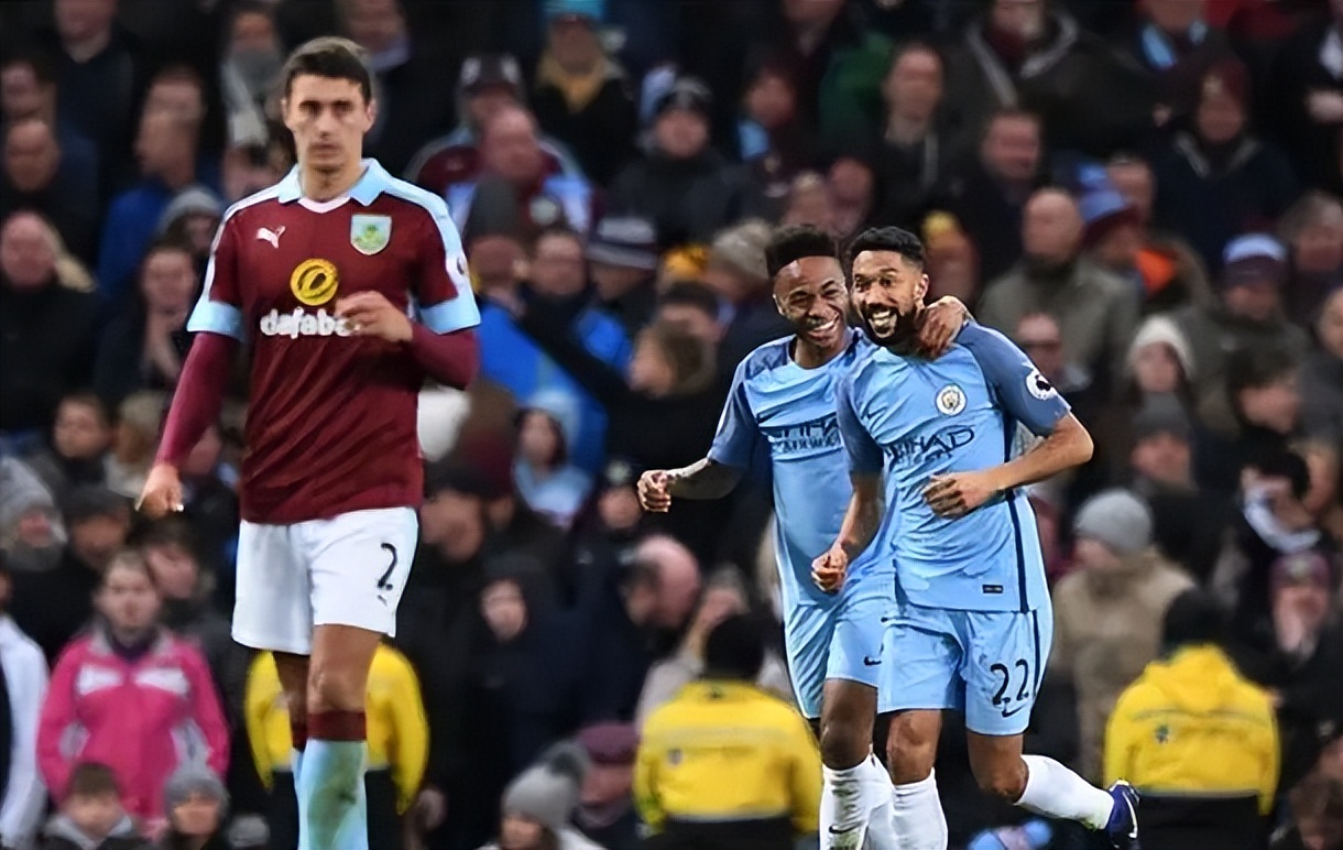 老鹰首节轰41分，杰伦·约翰逊单节6助攻追平生涯纪录（老鹰开局火力全开首节砍下41分，杰伦·约翰逊单节6助攻追平生涯纪录）