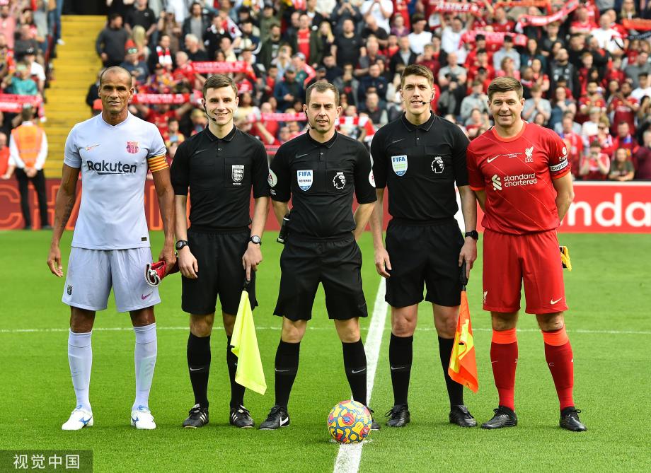 迪洛伦佐：球队的发挥堪称完美，希望我们最终能捧起冠军奖杯（迪洛伦佐：球队表现近乎完美，盼最终举起冠军奖杯）