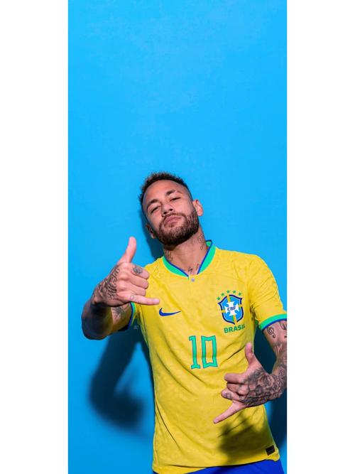 德媒：因哥哥突然去世，RB莱比锡中场坎普尔将退役照顾家人（德媒：兄长骤逝，RB莱比锡中场坎普尔将退役陪伴家人）